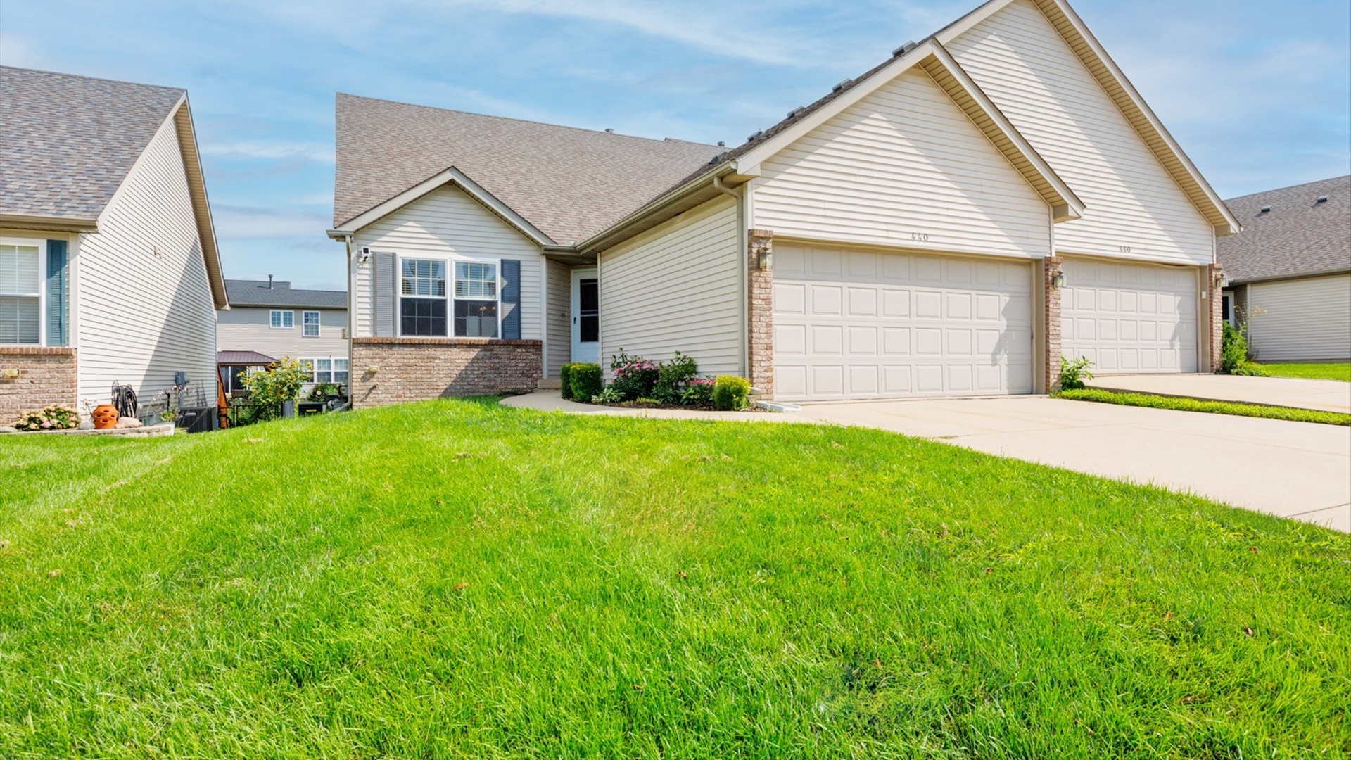 440 Beechwood Court, Normal, IL 61761