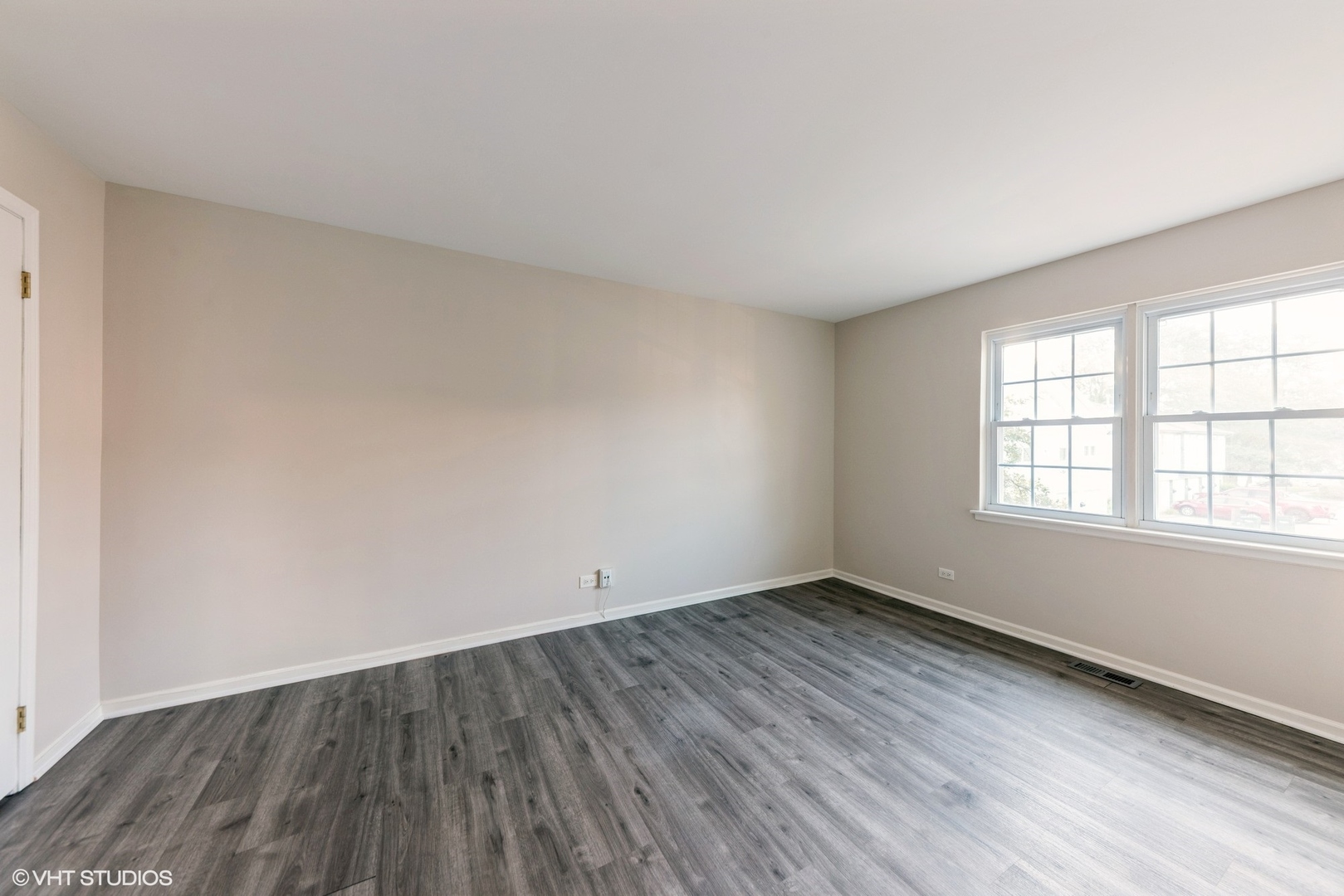 414 Tanglewood Court, Vernon Hills, IL 60061