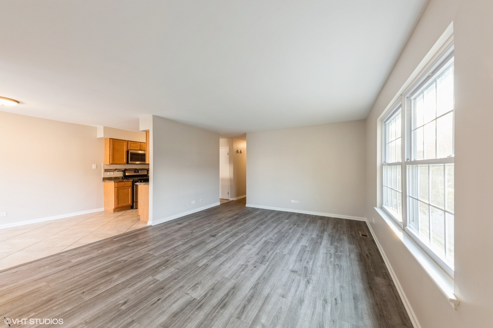 414 Tanglewood Court, Vernon Hills, IL 60061