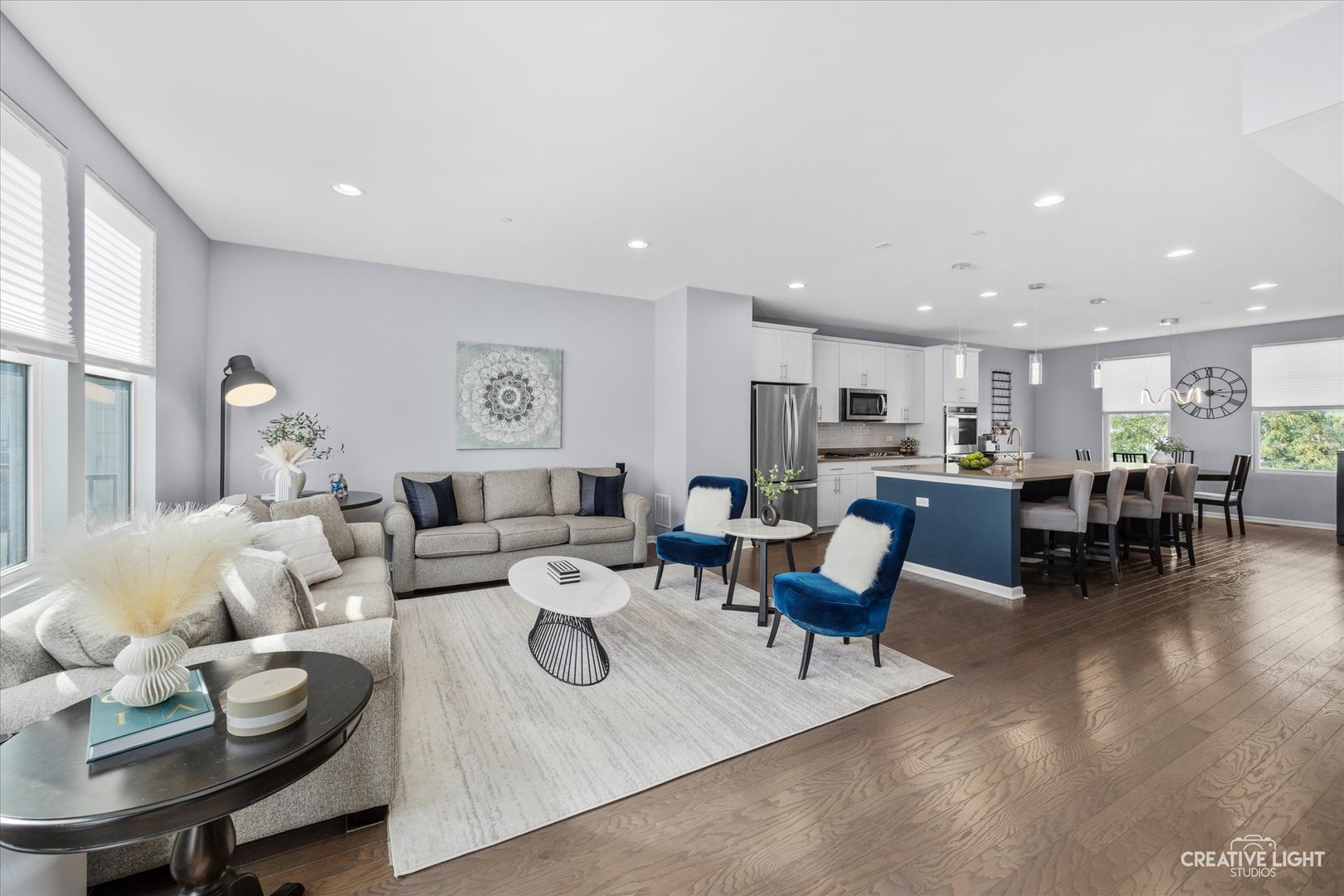 3570 Sawgrass Drive, Woodridge, IL 60517