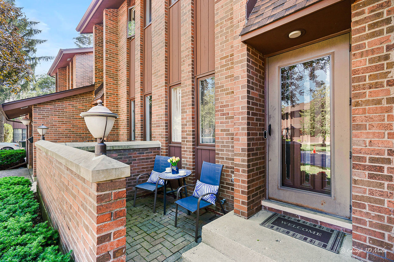 1204 Beau Drive, Park Ridge, IL 60068