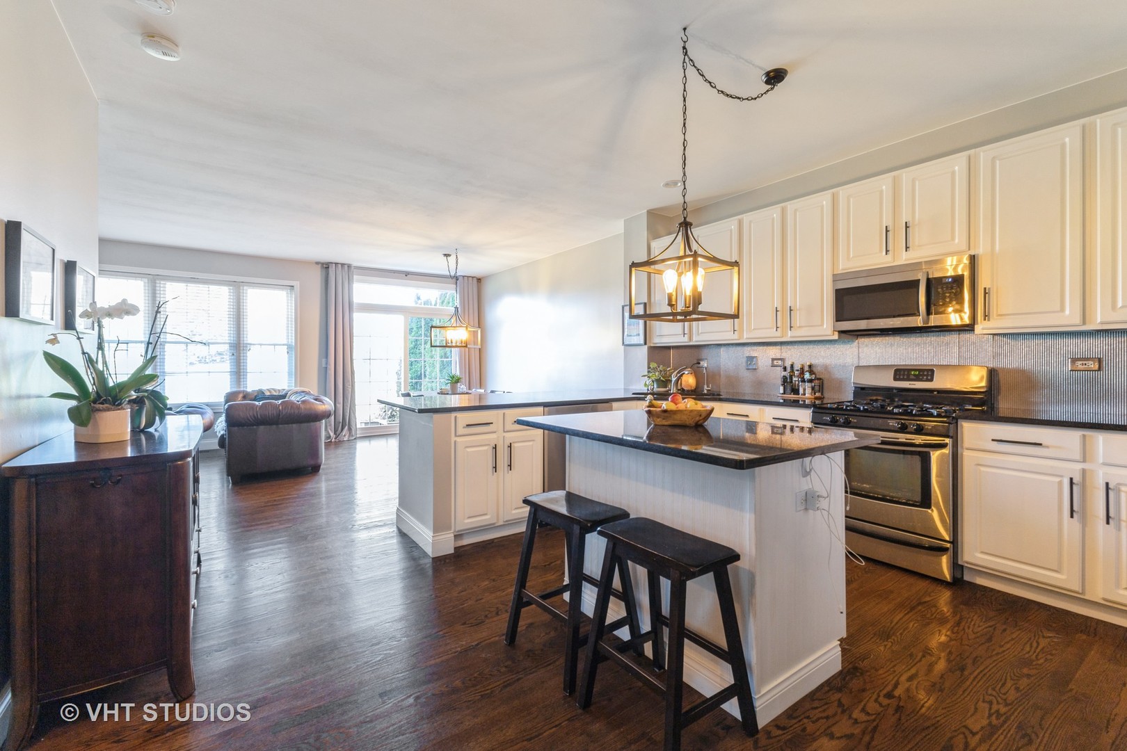 8667 W saddlebred Court #10-3, Frankfort, IL 60423