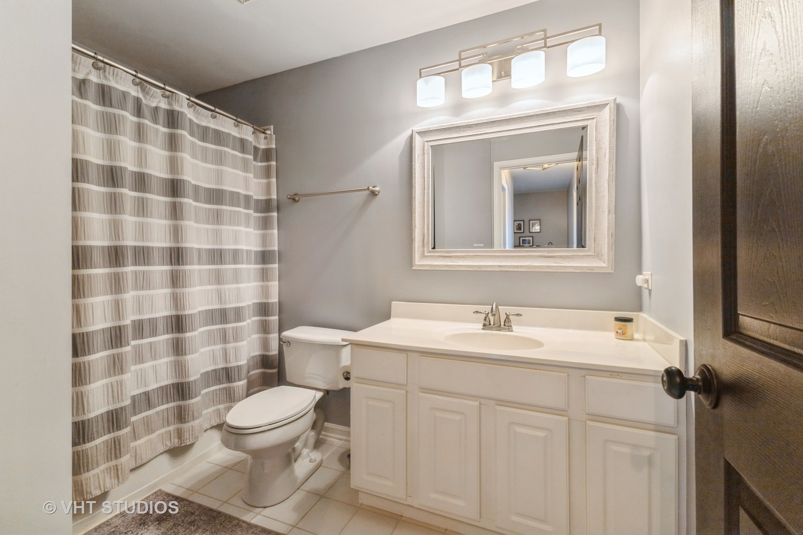 8667 W saddlebred Court #10-3, Frankfort, IL 60423