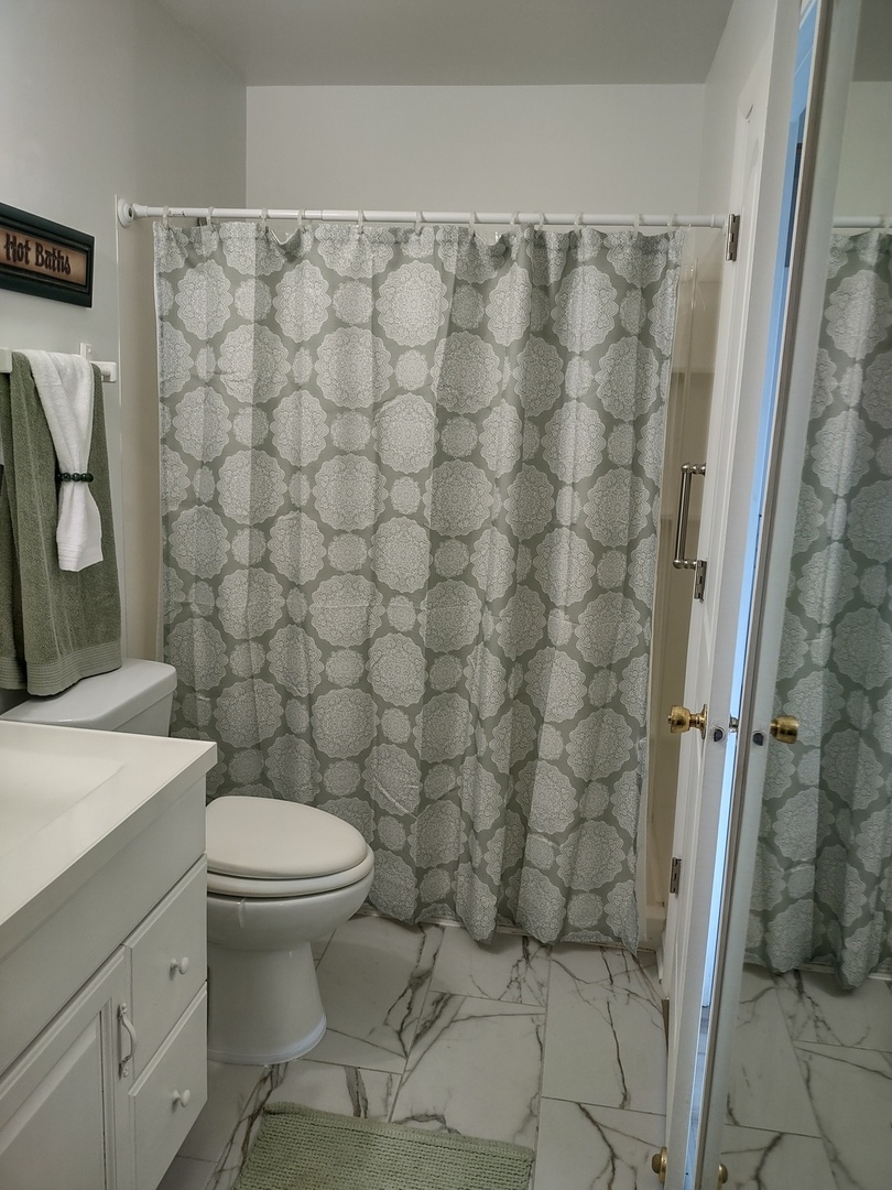 2214 Dorchester Court #0, Schaumburg, IL 60194