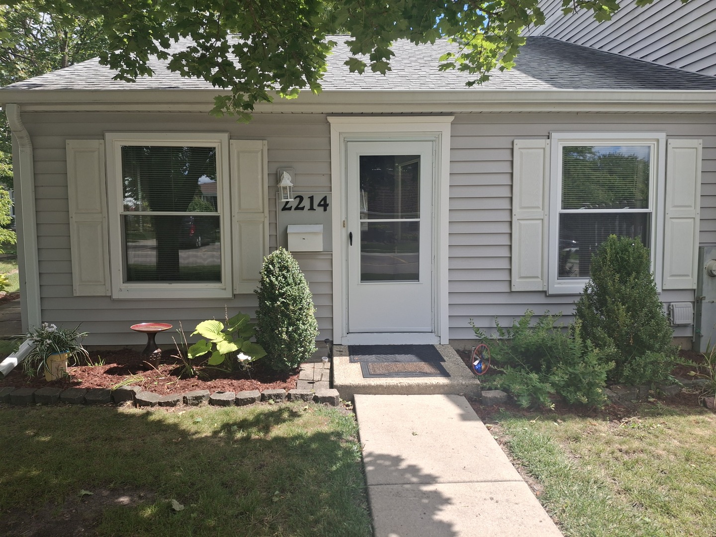 2214 Dorchester Court #0, Schaumburg, IL 60194