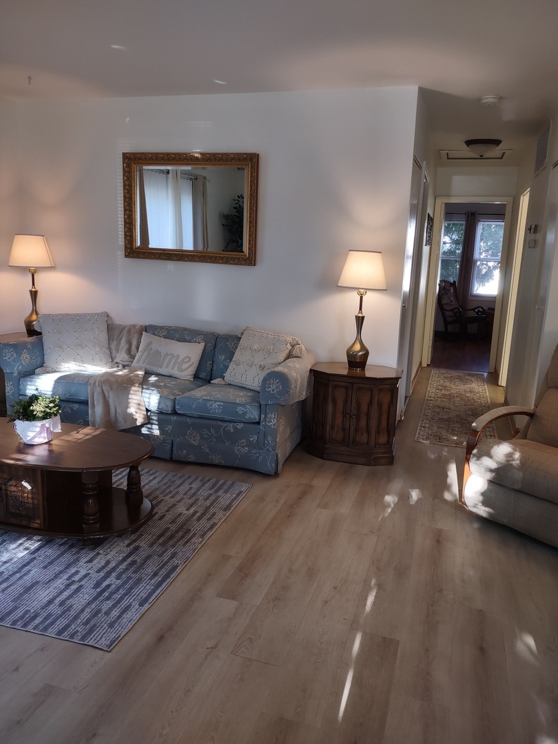 2214 Dorchester Court #0, Schaumburg, IL 60194