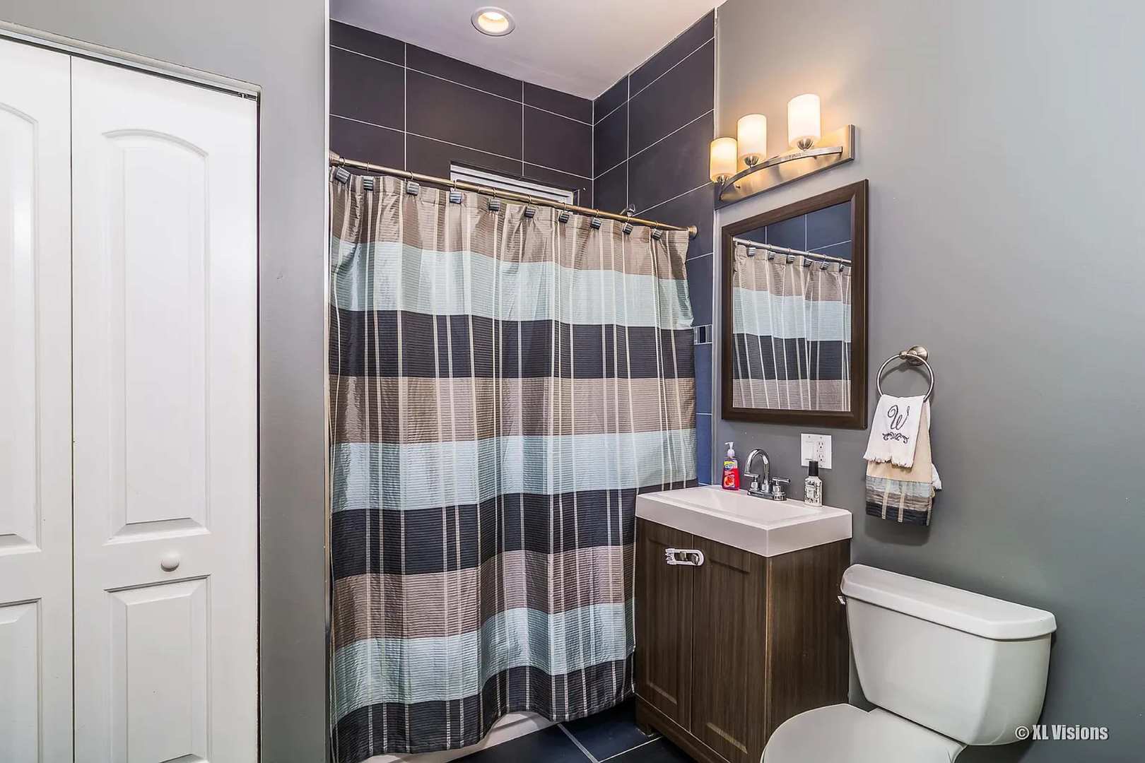 2310 N Kenneth Avenue #1, Chicago, IL 60639