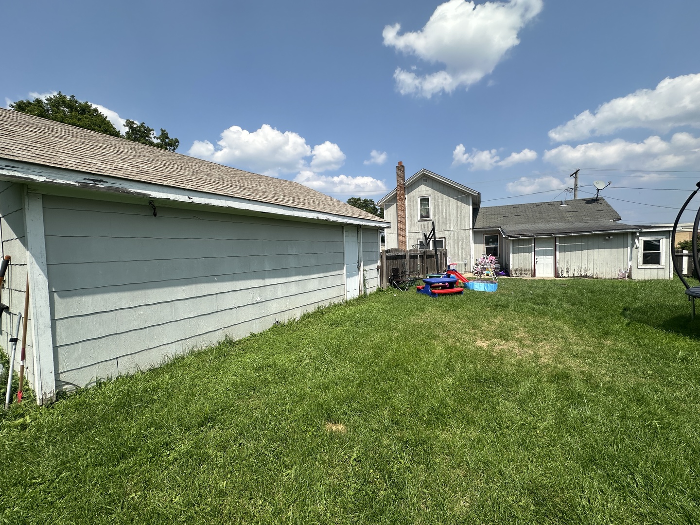 334 N CRYSTAL Street, Elgin, IL 60123