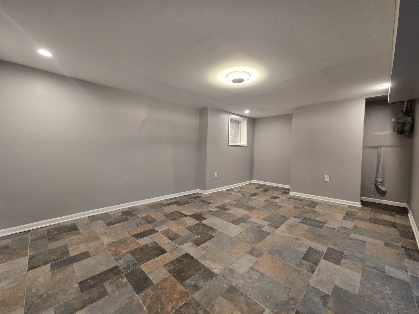 10215 S Emerald Avenue, Chicago, IL 60628