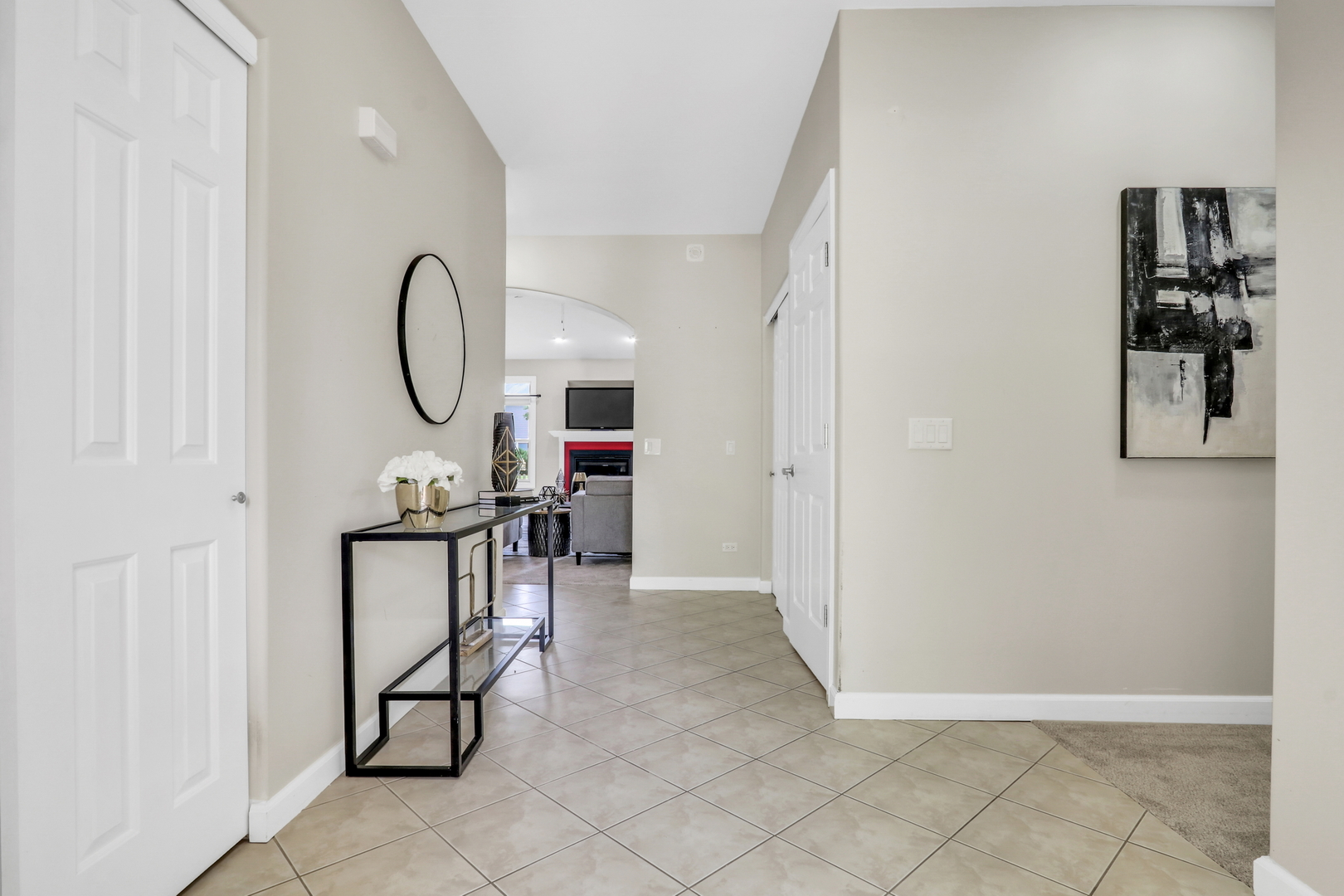 1093 Suffolk Court, Gurnee, IL 60031