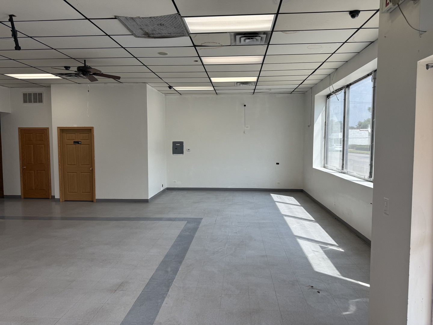 553 Collins Street #1, Joliet, IL 60432