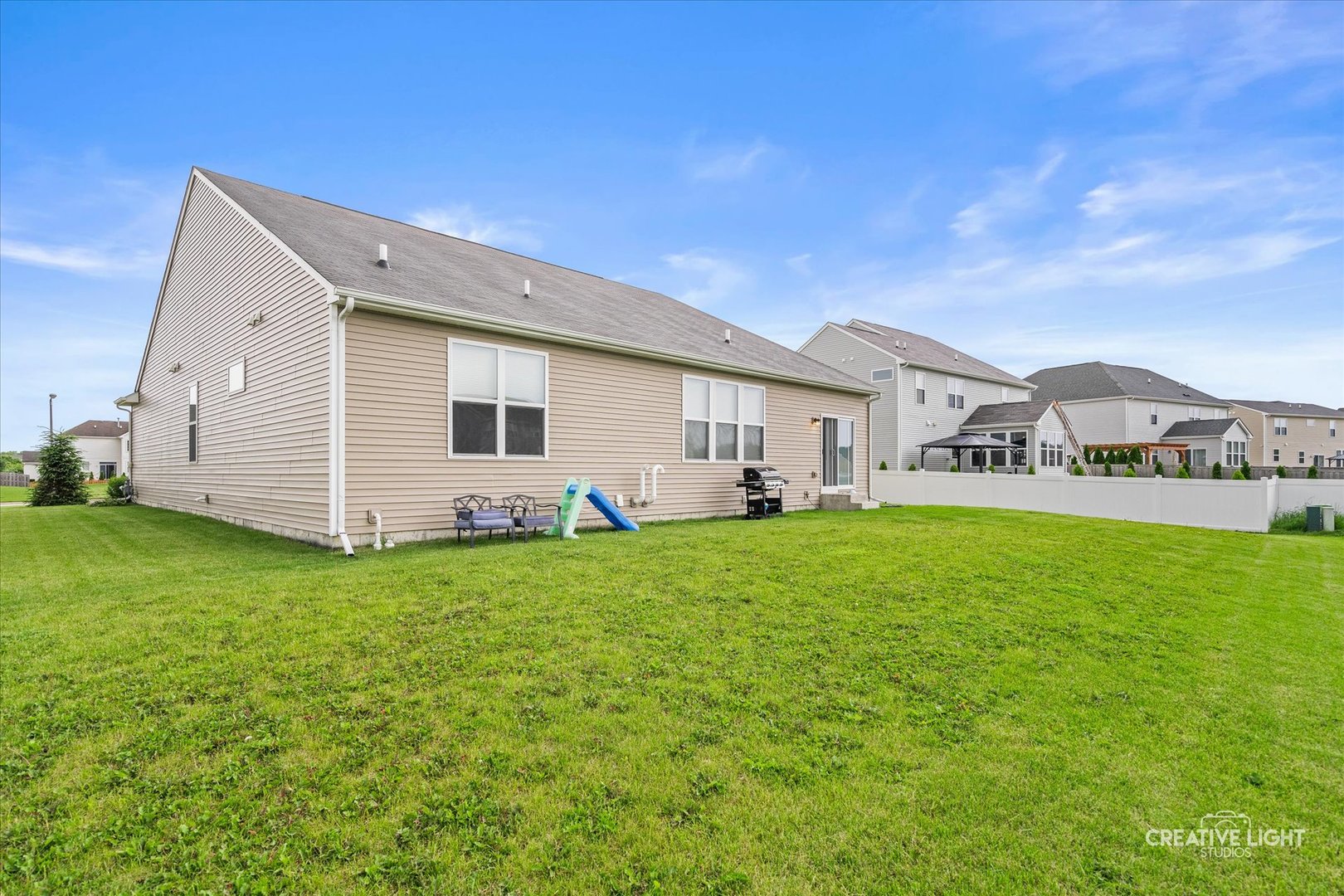 2671 Mclellan Boulevard, Yorkville, IL 60560