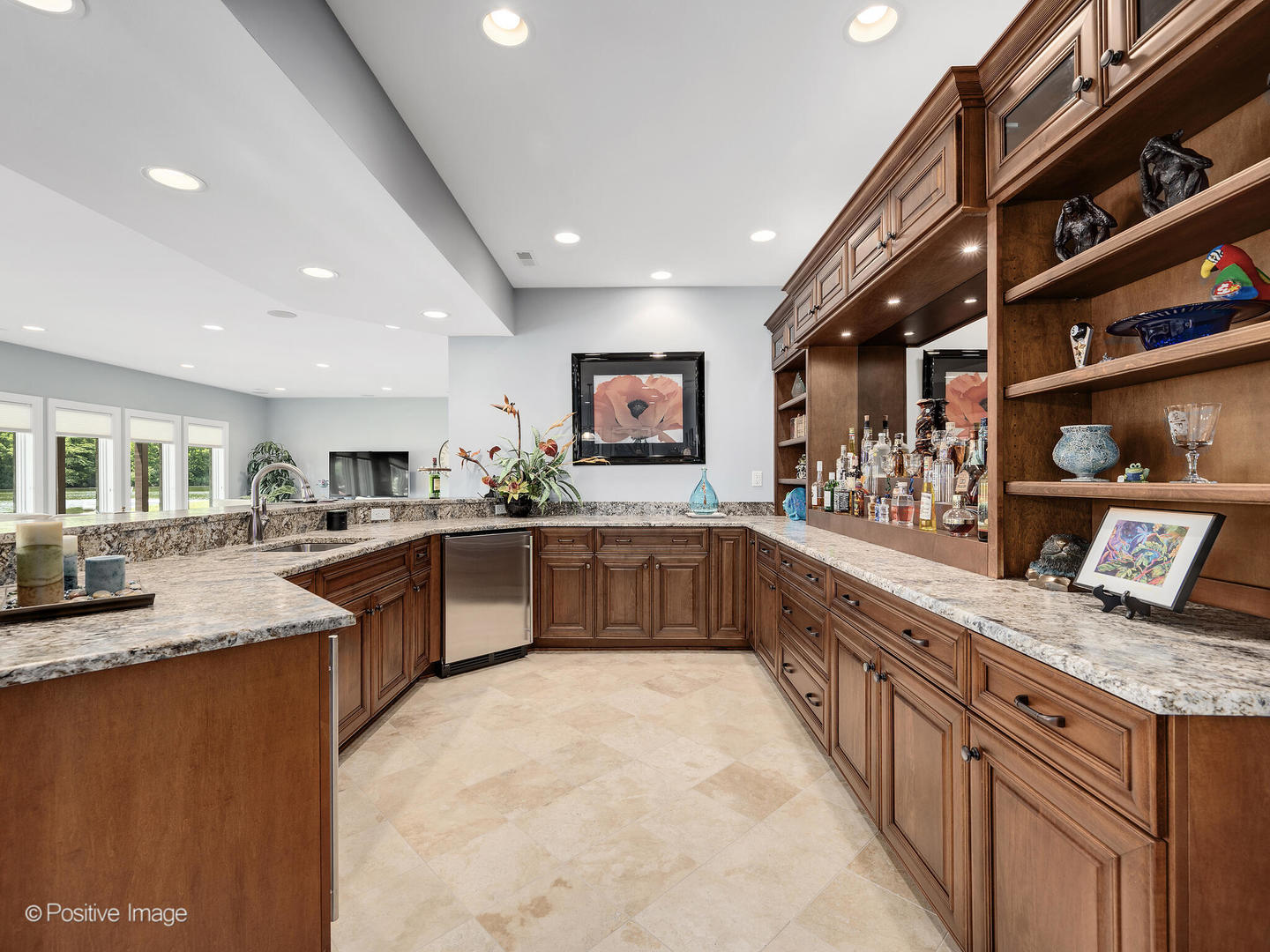 335 Edgewater Drive, Morris, IL 60450