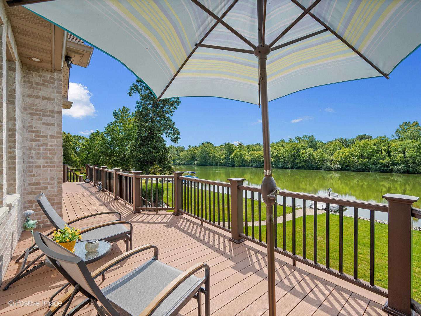 335 Edgewater Drive, Morris, IL 60450
