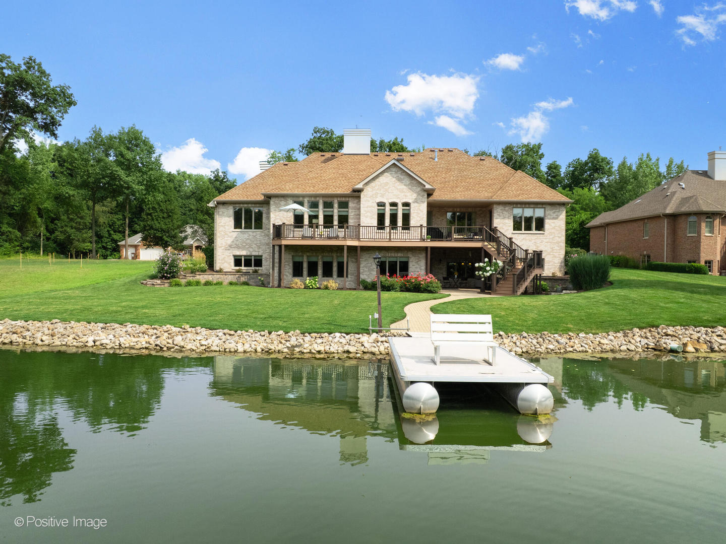 335 Edgewater Drive, Morris, IL 60450