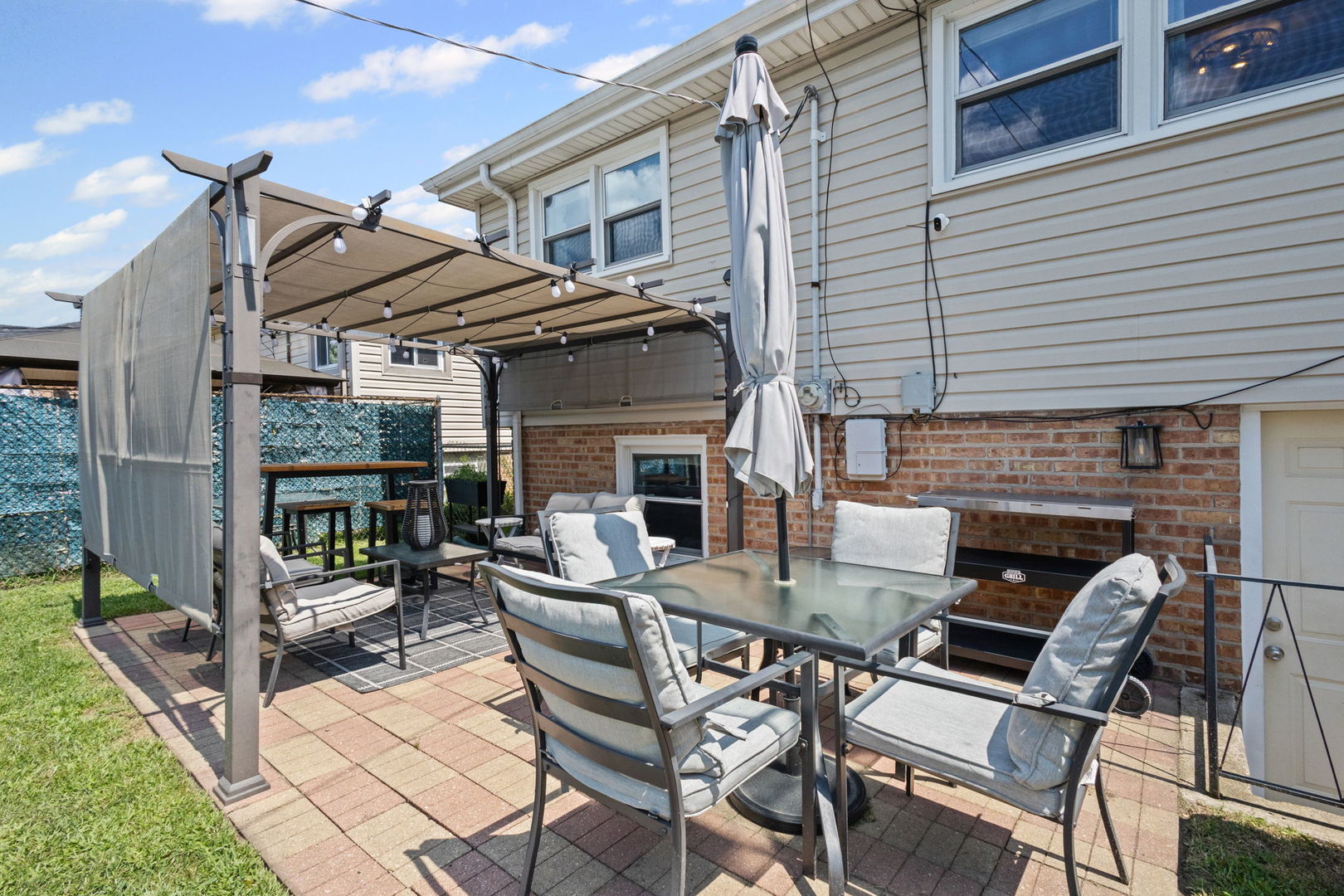 14112 S Saginaw Avenue, Burnham, IL 60633
