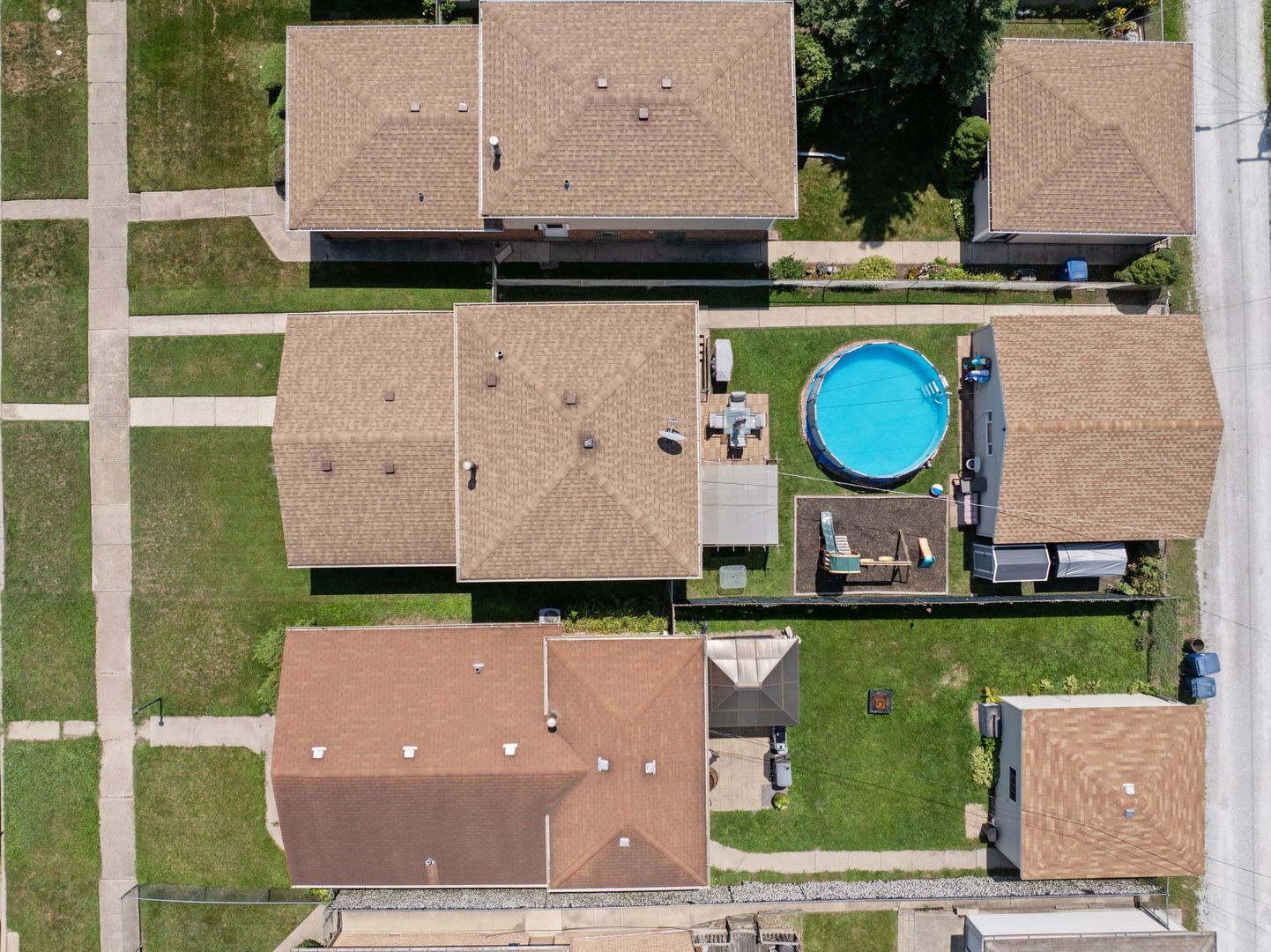14112 S Saginaw Avenue, Burnham, IL 60633