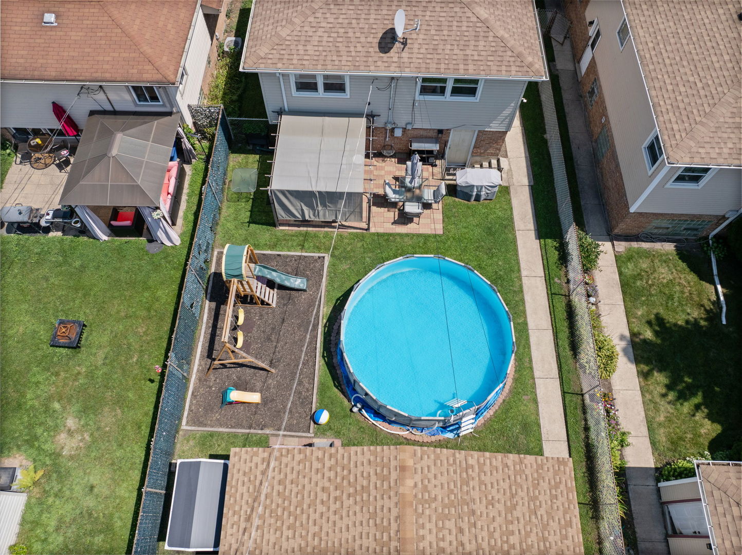 14112 S Saginaw Avenue, Burnham, IL 60633