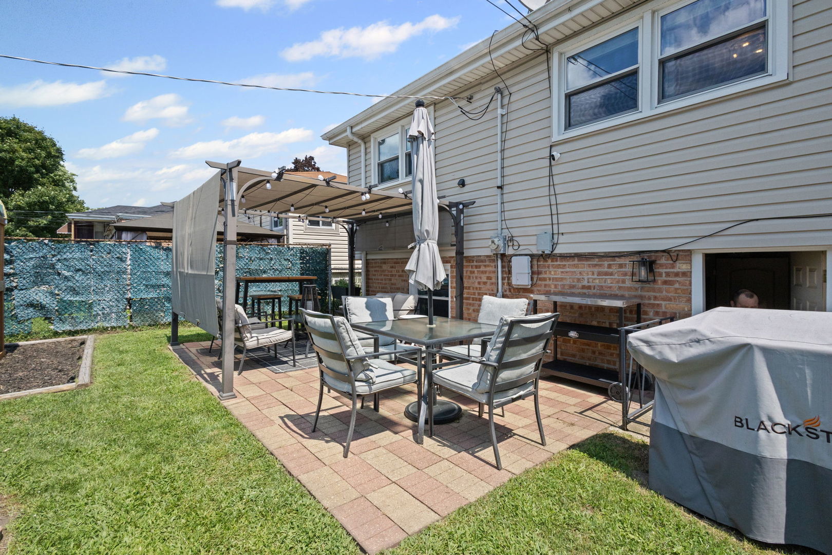 14112 S Saginaw Avenue, Burnham, IL 60633