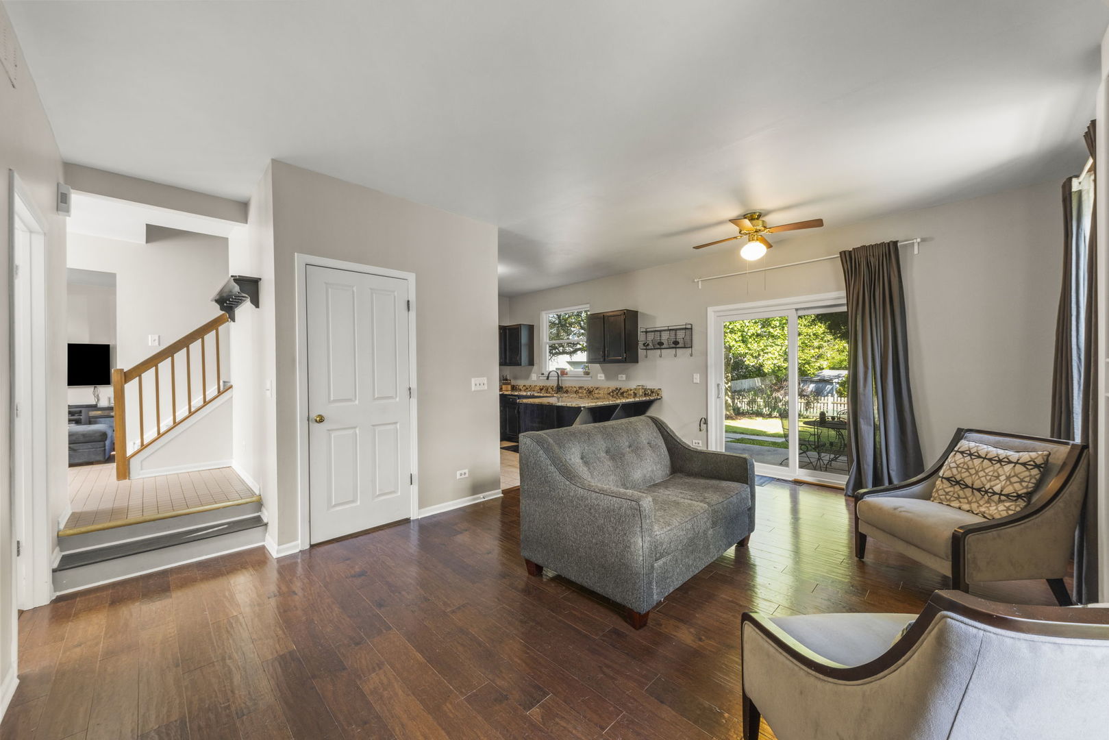 2031 Edinburgh Lane, Aurora, IL 60504