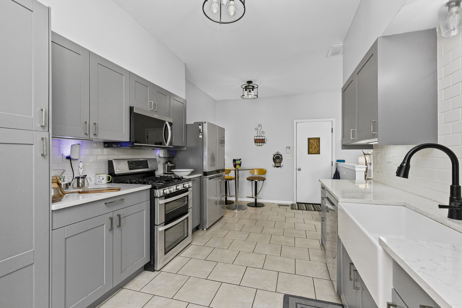 17829 W Braewick Road #1782, Gurnee, IL 60031