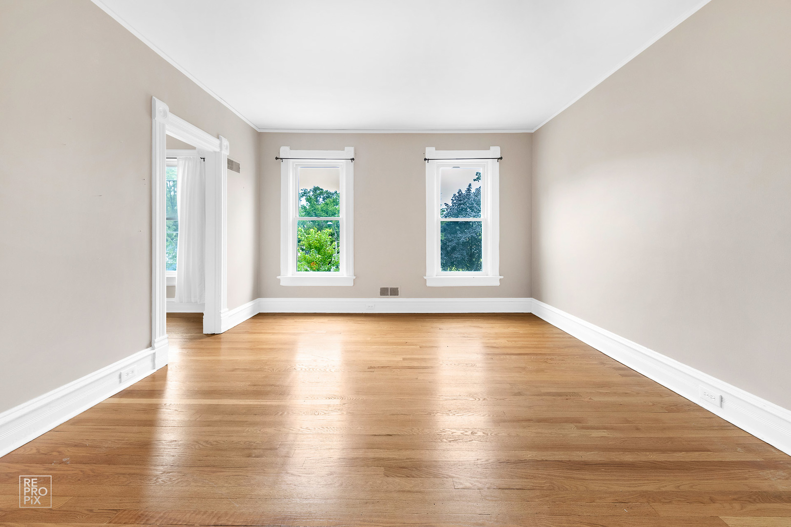 501 Elgin Avenue, Forest Park, IL 60130