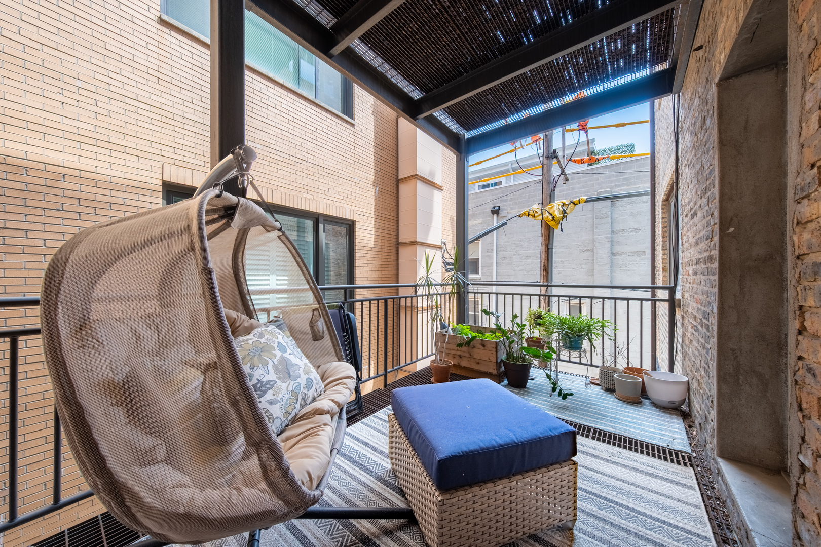 4747 N Artesian Avenue #2S, Chicago, IL 60625