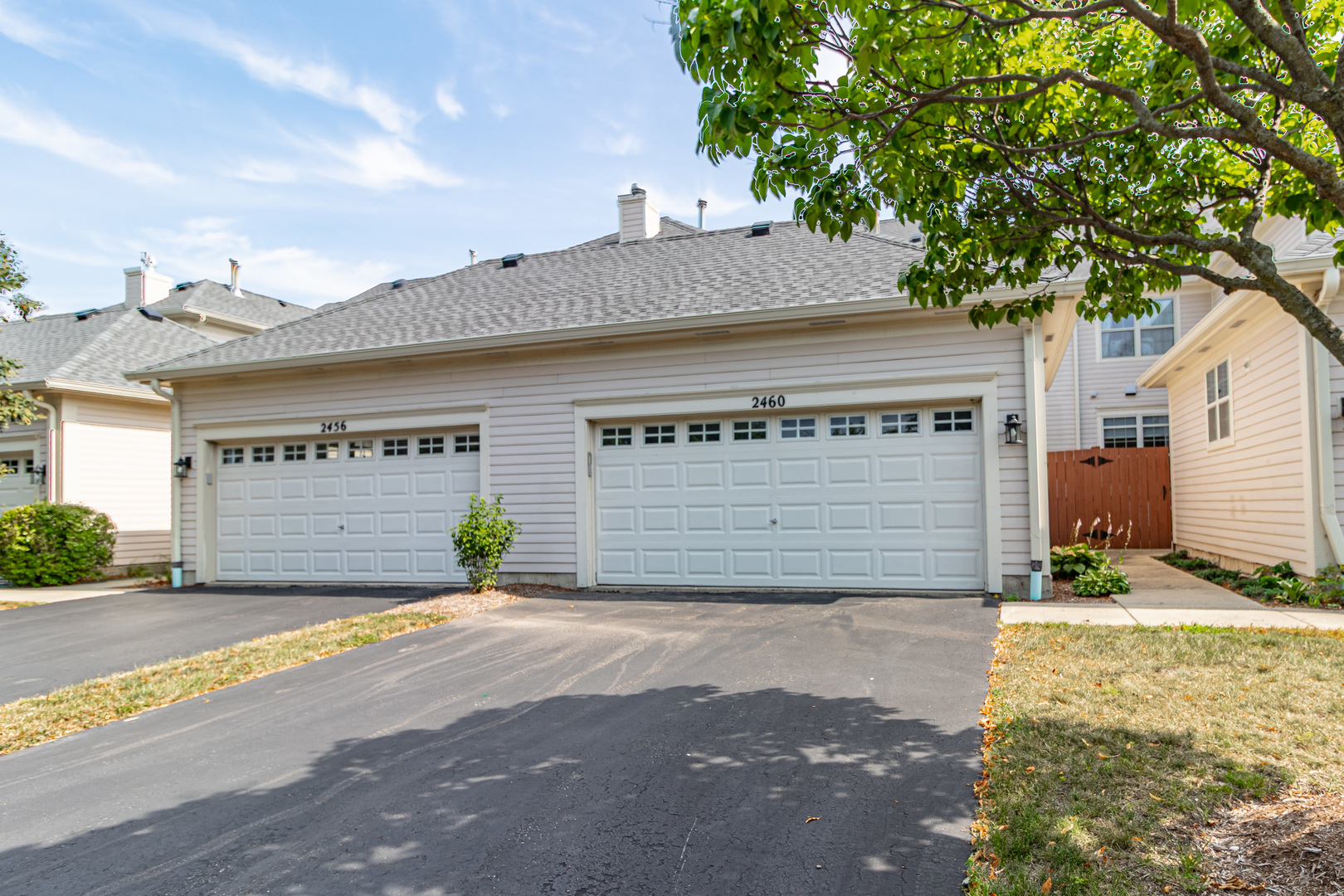 2460 VIOLET Street, Glenview, IL 60026