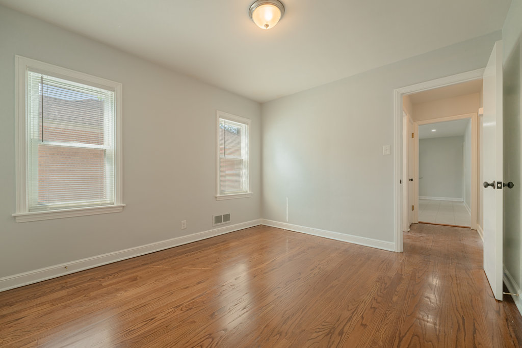 11408 S Central Park Avenue, Chicago, IL 60655
