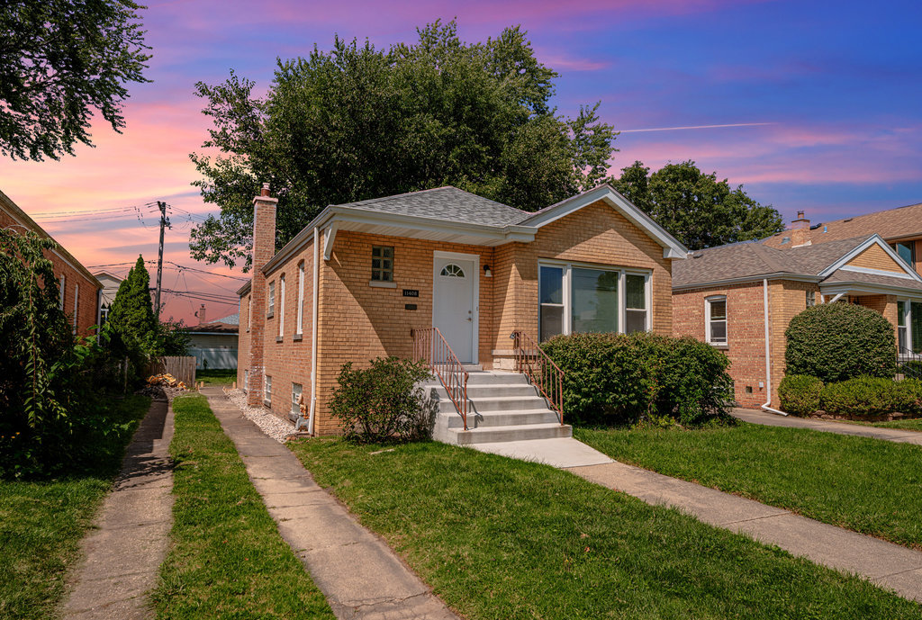 11408 S Central Park Avenue, Chicago, IL 60655
