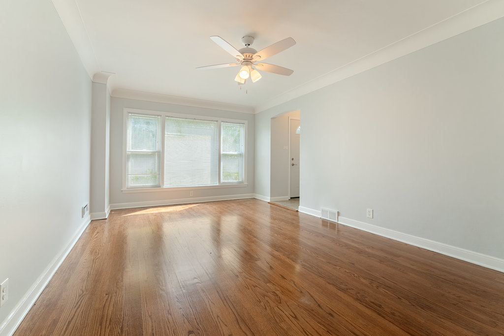 11408 S Central Park Avenue, Chicago, IL 60655