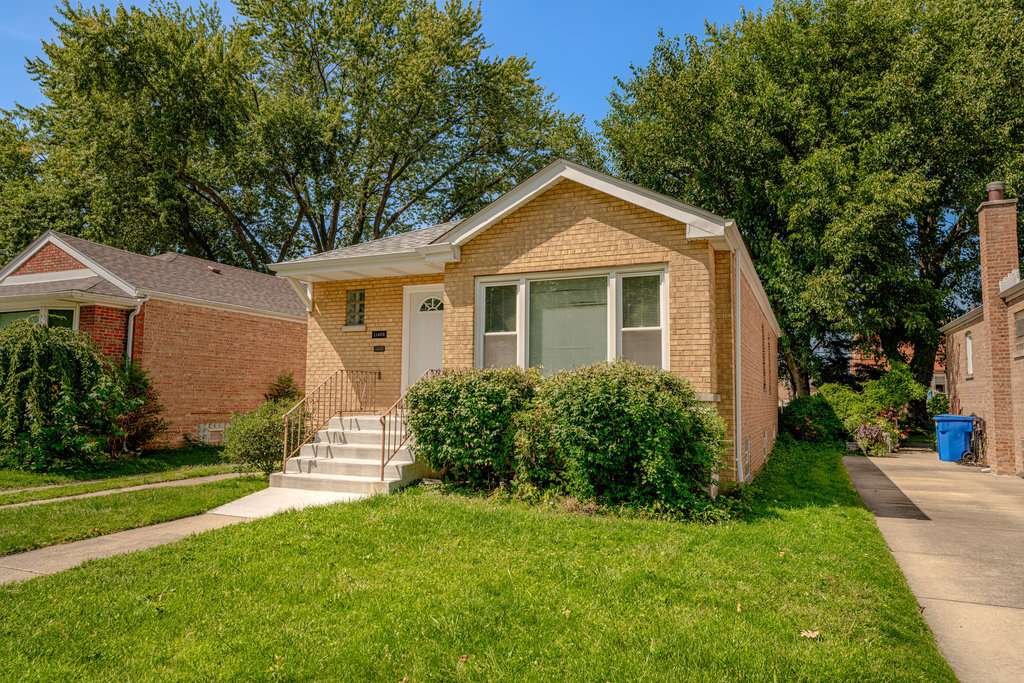 11408 S Central Park Avenue, Chicago, IL 60655