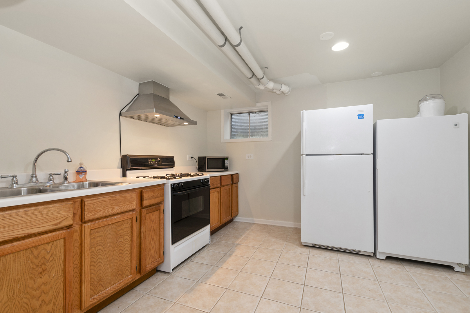 13124 W Beaver Lake Drive, Homer Glen, IL 60491