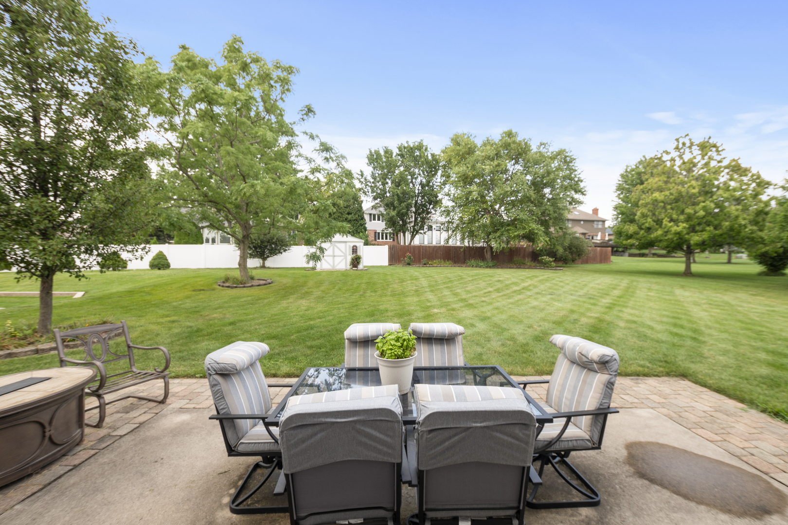 13124 W Beaver Lake Drive, Homer Glen, IL 60491
