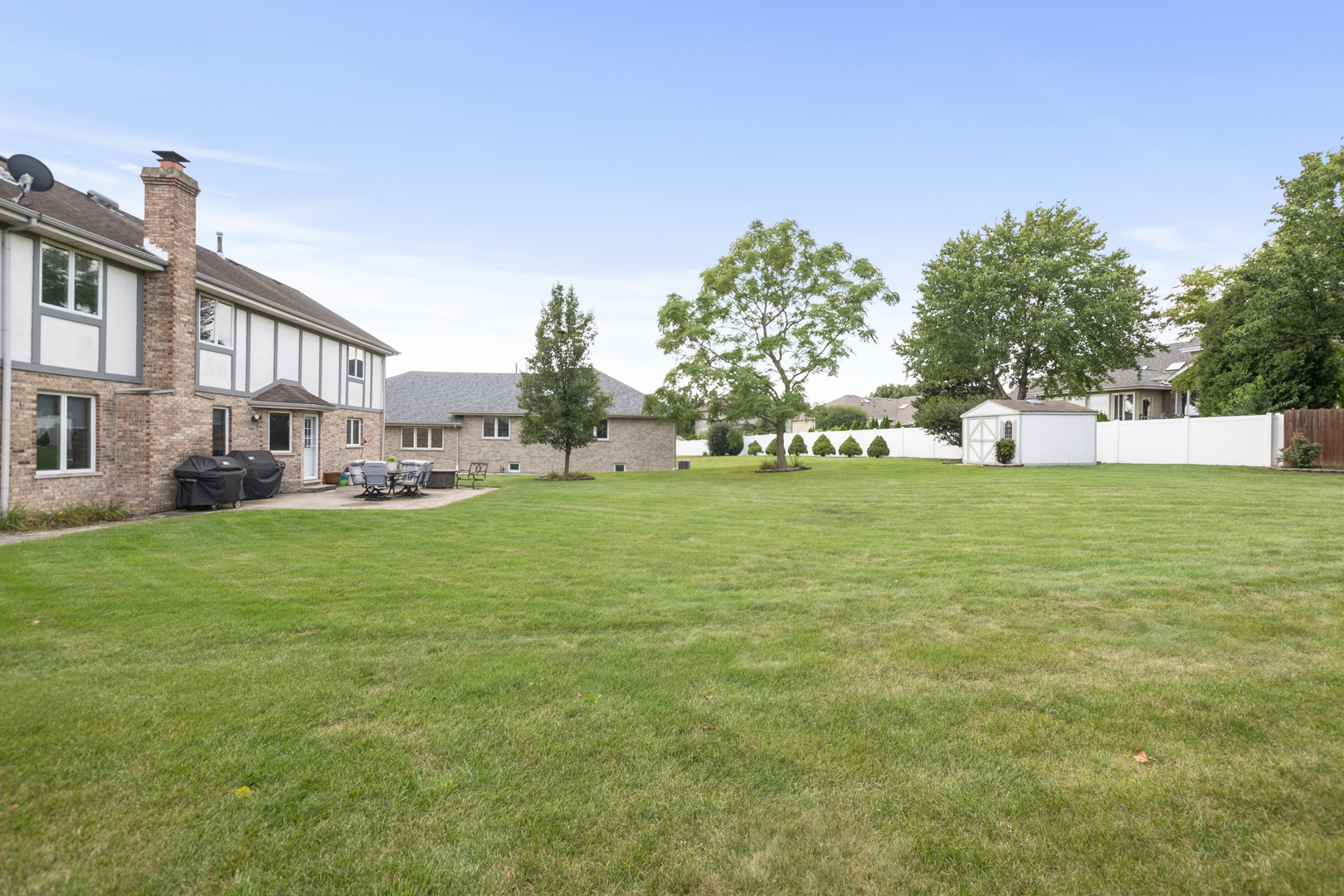 13124 W Beaver Lake Drive, Homer Glen, IL 60491