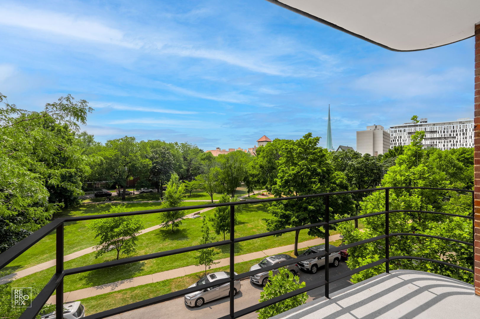 1500 Hinman Avenue #302, Evanston, IL 60201