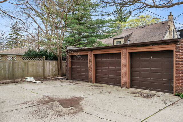 3434 Arden #2, Brookfield, IL 60513