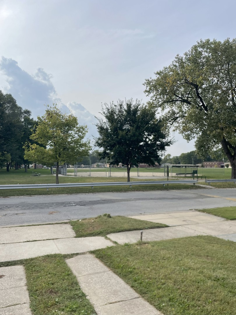 14647 Irving Avenue, Dolton, IL 60419