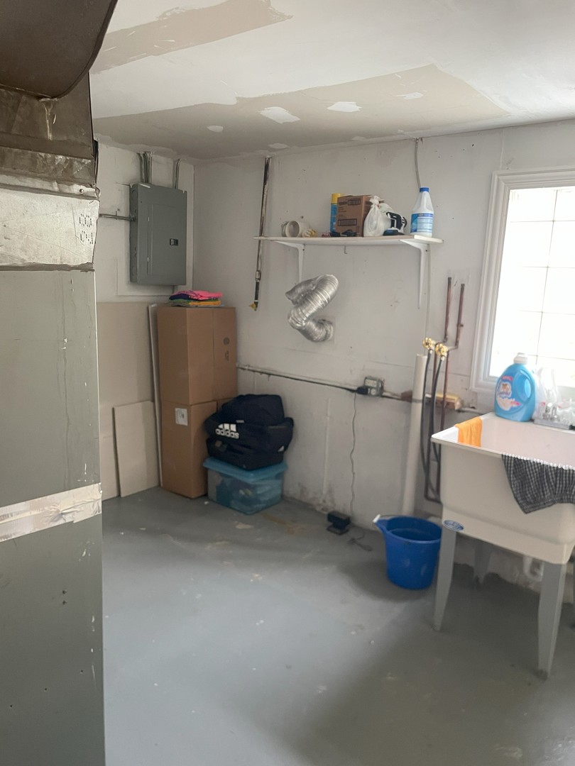 14647 Irving Avenue, Dolton, IL 60419