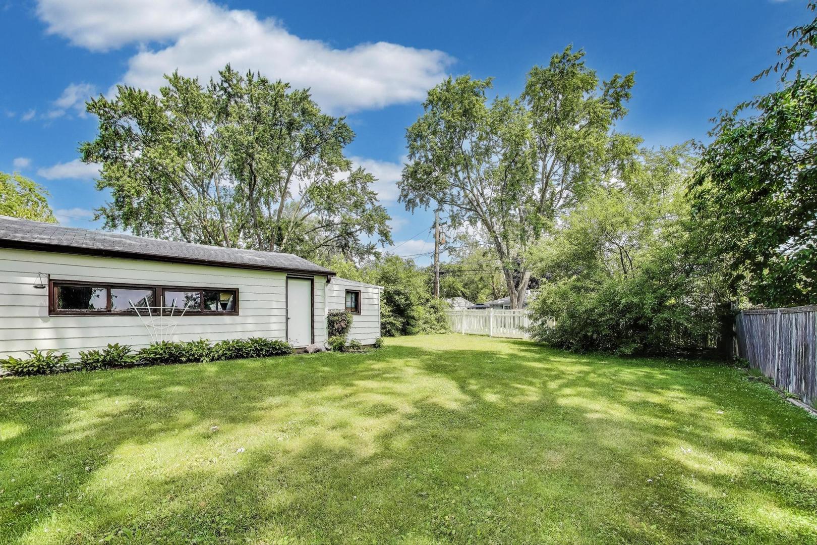 3708 Bluebird Lane, Rolling Meadows, IL 60008