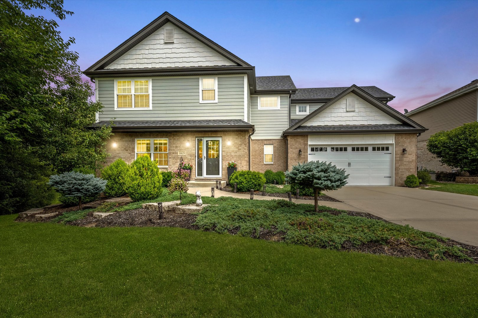 16629 Orange Avenue, Orland Park, IL 60467
