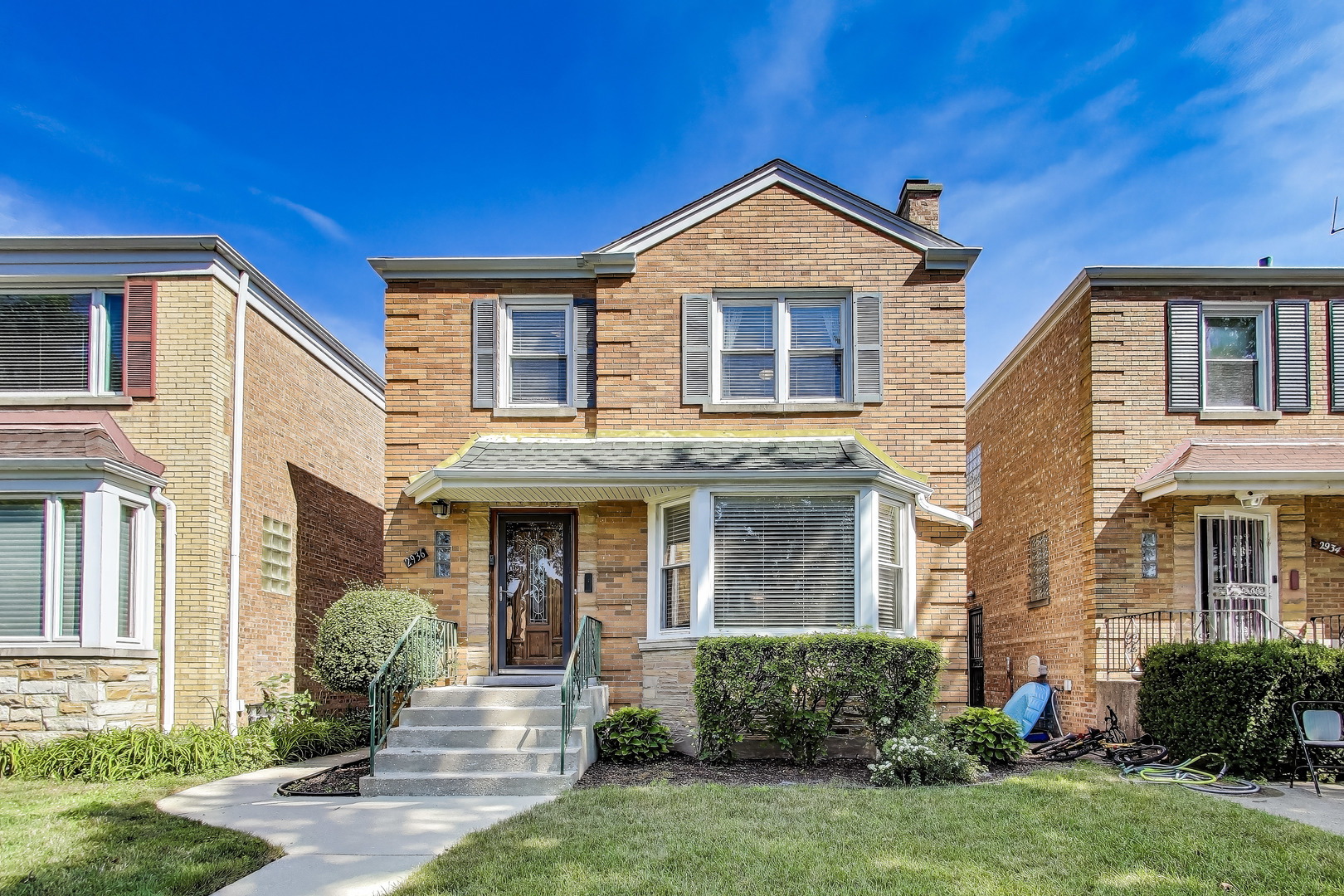 2936 W Jerome Avenue, Chicago, IL 60645