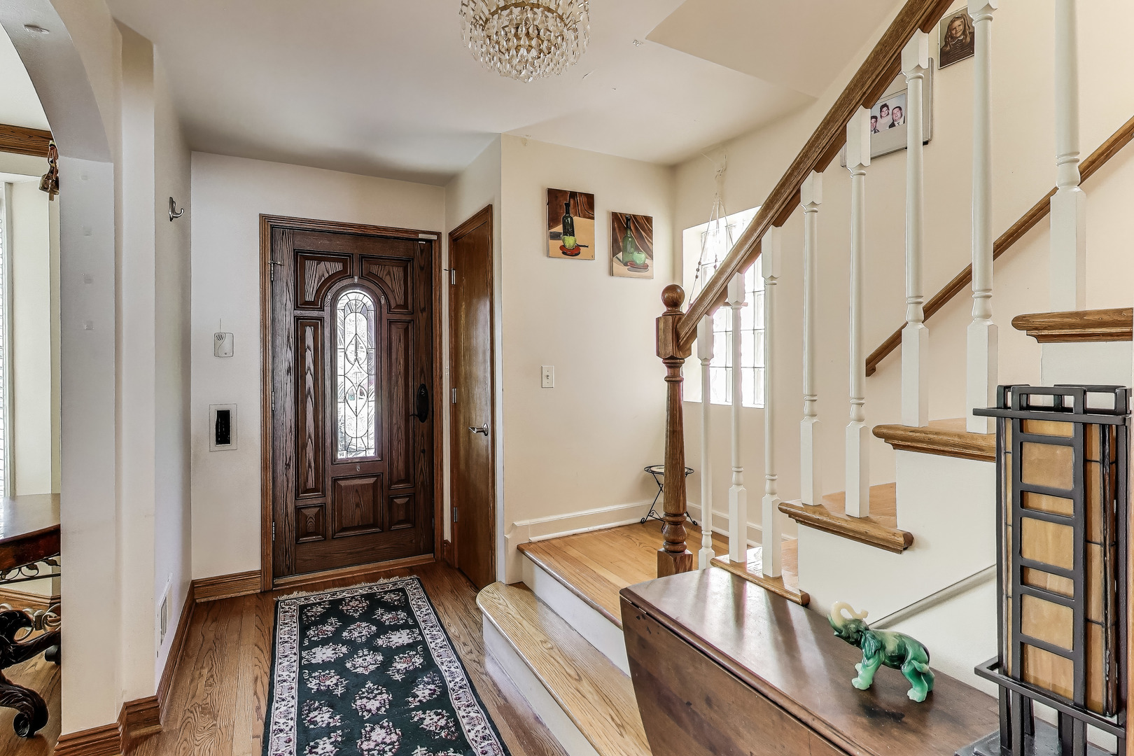 2936 W Jerome Avenue, Chicago, IL 60645