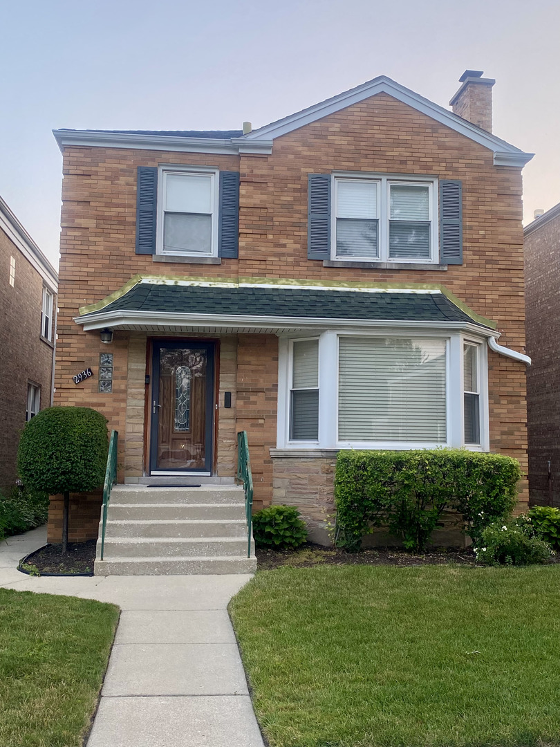 2936 W Jerome Avenue, Chicago, IL 60645