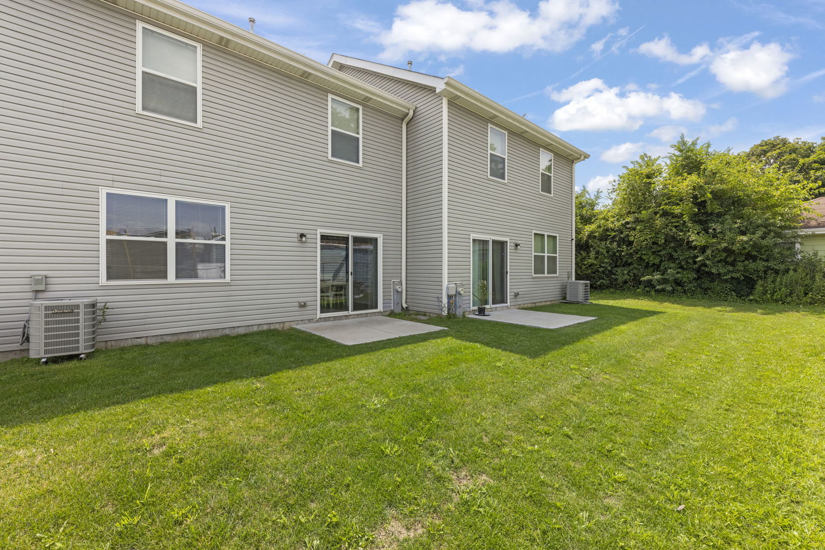 600 W Pleasant Lane #A2, Lombard, IL 60148