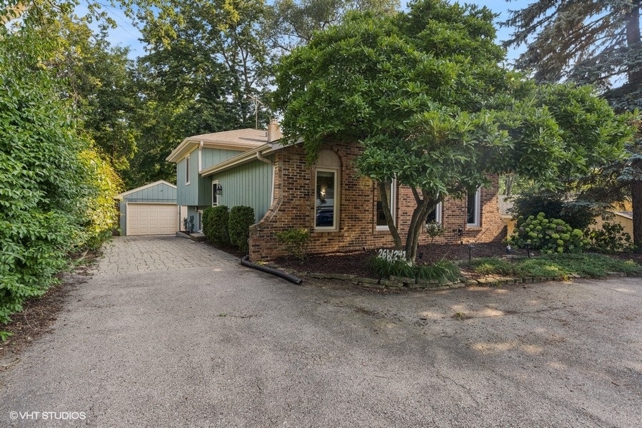 26W241 Jewell Road, Wheaton, IL 60190
