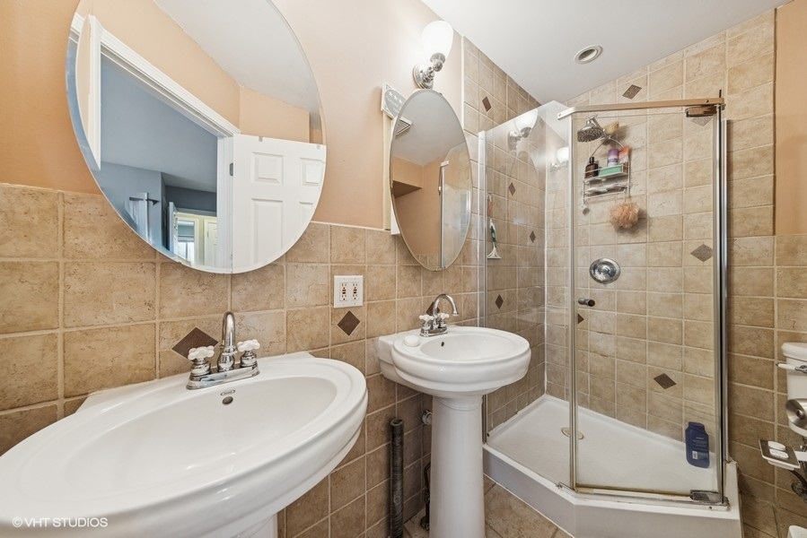 26W241 Jewell Road, Wheaton, IL 60190