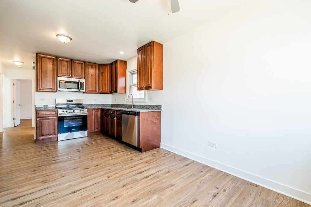 5018 Forster Avenue, Schiller Park, IL 60176