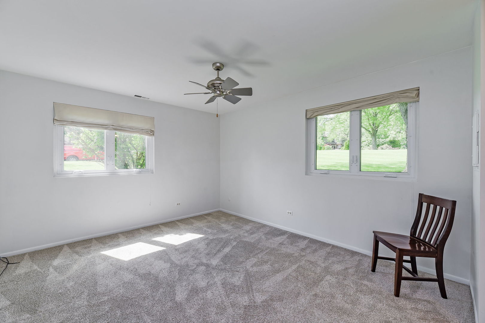 1464 Stonebridge Circle #E3, Wheaton, IL 60189