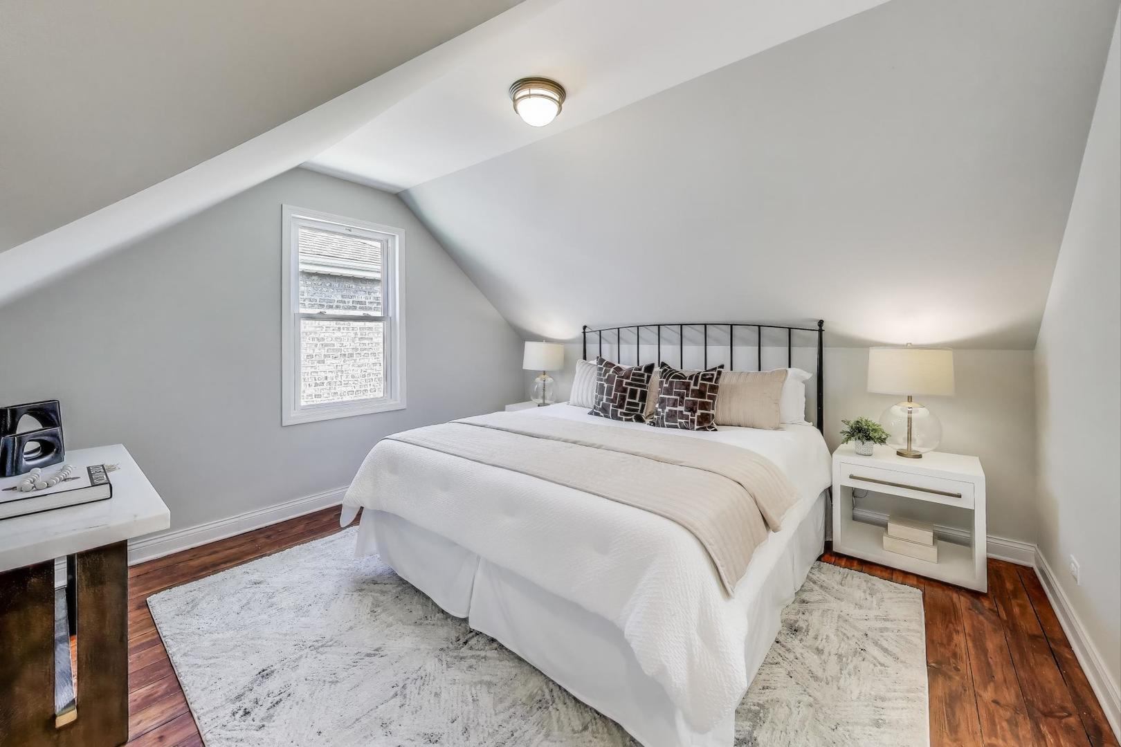 1622 Kenilworth Avenue, Berwyn, IL 60402